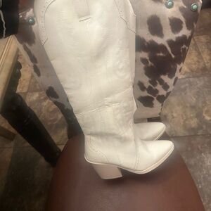 NEW Sugar White Women's Knee-High Western Heeled Boots